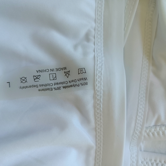 SHEIN 2 Piece Simple White Bikini Set - Picture 10 of 16